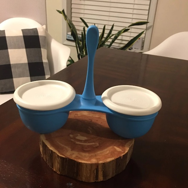 Tupperware Condiment Caddy Server